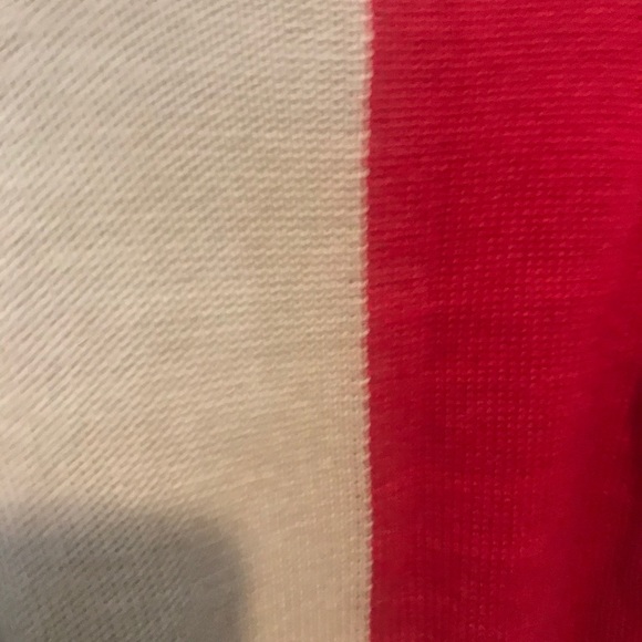 Fin and Vince colorblock sweater - Picture 3 of 3